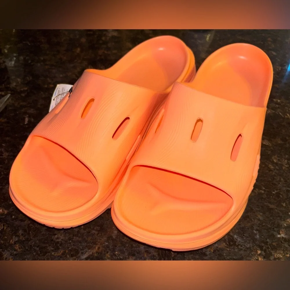 NWT Hoka Ora Recovery Slide 3 Men’s Size 13 Papaya Lightweight Athleisure Comfy